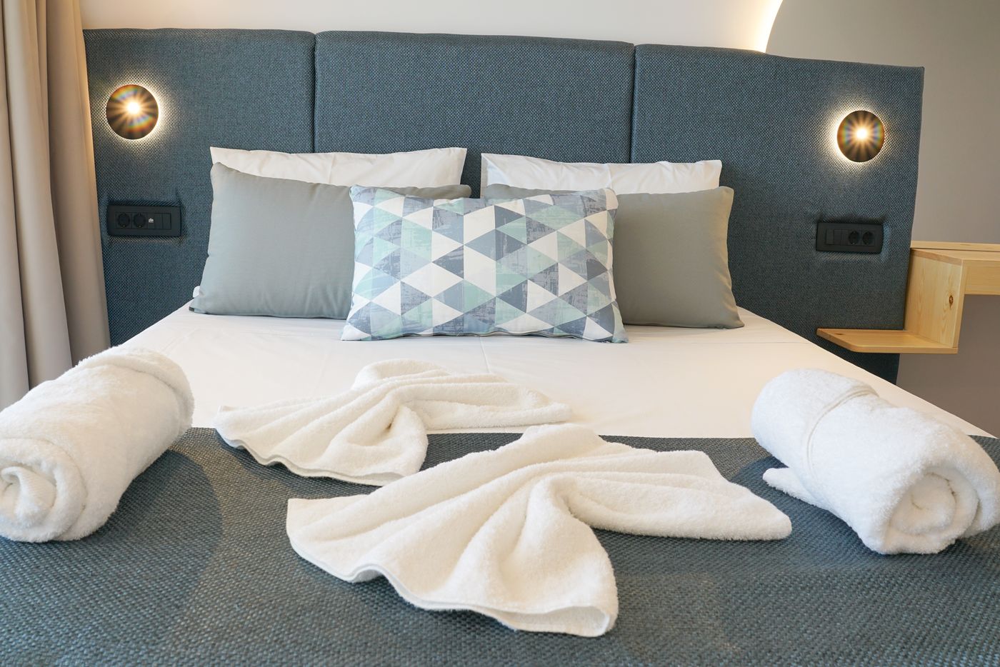Deluxe Double Room BeachFronter